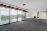 https://images.listonce.com.au/custom/160x/listings/26-blythswood-court-kew-vic-3101/350/01622350_img_04.jpg?XAxFwsSTLeA