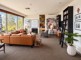 https://images.listonce.com.au/custom/160x/listings/26-blythswood-court-kew-vic-3101/831/01980831_img_06.jpg?piWbY2LPTU0