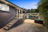 https://images.listonce.com.au/custom/160x/listings/26-boyce-avenue-briar-hill-vic-3088/724/00665724_img_07.jpg?hhS4F4b9qB8