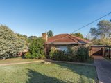 https://images.listonce.com.au/custom/160x/listings/26-bridges-avenue-mooroolbark-vic-3138/523/01524523_img_01.jpg?9c9_L4G-Gm0