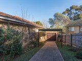 https://images.listonce.com.au/custom/160x/listings/26-bridges-avenue-mooroolbark-vic-3138/523/01524523_img_02.jpg?R3lYZxpIxkE