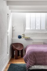 https://images.listonce.com.au/custom/160x/listings/26-bromham-place-richmond-vic-3121/787/01815787_img_24.jpg?lP6V0nTcURA
