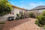 https://images.listonce.com.au/custom/160x/listings/26-byron-street-kew-vic-3101/840/01828840_img_09.jpg?48Kp_dG_iK8