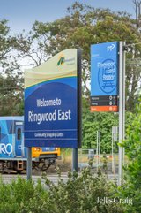 https://images.listonce.com.au/custom/160x/listings/26-byways-drive-ringwood-east-vic-3135/368/01818368_img_18.jpg?kbKRWtxrxck