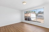 https://images.listonce.com.au/custom/160x/listings/26-camellia-crescent-norlane-vic-3214/598/01698598_img_08.jpg?e1-04Un21VU