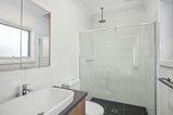 https://images.listonce.com.au/custom/160x/listings/26-cheviot-terrace-ocean-grove-vic-3226/770/01901770_img_08.jpg?2i2YVQli80M