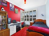 https://images.listonce.com.au/custom/160x/listings/26-chifley-avenue-altona-vic-3018/811/01202811_img_08.jpg?rahLPhZQP6U