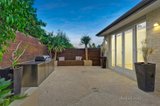 https://images.listonce.com.au/custom/160x/listings/26-cityview-road-balwyn-north-vic-3104/776/00361776_img_10.jpg?Sq2DooHpLds