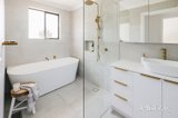 https://images.listonce.com.au/custom/160x/listings/26-collingwood-street-rye-vic-3941/633/01861633_img_13.jpg?gvDlM2twzGc