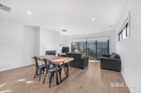 https://images.listonce.com.au/custom/160x/listings/26-crowther-drive-lucas-vic-3350/640/01936640_img_04.jpg?tKthT41h4eY