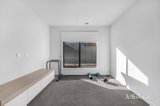 https://images.listonce.com.au/custom/160x/listings/26-crowther-drive-lucas-vic-3350/640/01936640_img_05.jpg?cCZVh7-MS3U
