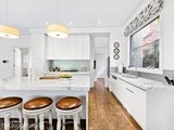 https://images.listonce.com.au/custom/160x/listings/26-dean-street-kew-vic-3101/711/01683711_img_07.jpg?gIBeCbqGAQ8