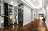 https://images.listonce.com.au/custom/160x/listings/26-elliott-avenue-balwyn-vic-3103/307/01906307_img_11.jpg?Xpxo7FE5P2w