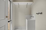 https://images.listonce.com.au/custom/160x/listings/26-evelyn-road-ringwood-north-vic-3134/949/01941949_img_07.jpg?hEcMaKqPMPU