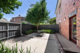 https://images.listonce.com.au/custom/160x/listings/26-finchley-court-hawthorn-vic-3122/494/01632494_img_02.jpg?TGas1oOrIUE