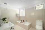 https://images.listonce.com.au/custom/160x/listings/26-frank-street-vermont-vic-3133/504/01811504_img_04.jpg?QO8VEhG0h2M