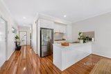 https://images.listonce.com.au/custom/160x/listings/26-gee-court-nunawading-vic-3131/729/01321729_img_04.jpg?5rWmiIpwXL8