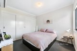 https://images.listonce.com.au/custom/160x/listings/26-gee-court-nunawading-vic-3131/729/01321729_img_08.jpg?gLvnBUBylk0