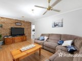 https://images.listonce.com.au/custom/160x/listings/26-gladesville-drive-kilsyth-vic-3137/638/01525638_img_03.jpg?IblSei8kODM