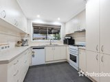 https://images.listonce.com.au/custom/160x/listings/26-gladesville-drive-kilsyth-vic-3137/638/01525638_img_04.jpg?81W33UdzUO8