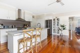 https://images.listonce.com.au/custom/160x/listings/26-glendale-road-briar-hill-vic-3088/046/01726046_img_04.jpg?C4k5w9iJ4Rg