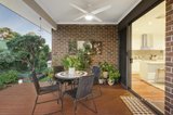 https://images.listonce.com.au/custom/160x/listings/26-glendale-road-briar-hill-vic-3088/046/01726046_img_14.jpg?lWAXCTIX__E