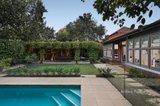 https://images.listonce.com.au/custom/160x/listings/26-glendearg-grove-malvern-vic-3144/610/01168610_img_13.jpg?55dsLYa2K68