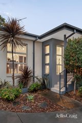 https://images.listonce.com.au/custom/160x/listings/26-graeme-avenue-montmorency-vic-3094/990/01782990_img_02.jpg?b6F4osoEmIU