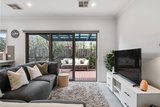 https://images.listonce.com.au/custom/160x/listings/26-graham-avenue-kilsyth-vic-3137/405/01871405_img_05.jpg?Gu_zNgtcJEo