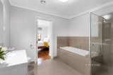 https://images.listonce.com.au/custom/160x/listings/26-gresswell-park-drive-watsonia-vic-3087/962/01120962_img_09.jpg?RtBWe0HrtRg