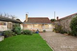 https://images.listonce.com.au/custom/160x/listings/26-grundy-grove-pascoe-vale-south-vic-3044/672/01930672_img_15.jpg?v1dOeCqstAE