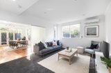 https://images.listonce.com.au/custom/160x/listings/26-hastings-road-hawthorn-east-vic-3123/577/00904577_img_04.jpg?KdWfTIOVnI4