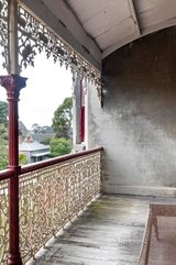 https://images.listonce.com.au/custom/160x/listings/26-helen-street-northcote-vic-3070/537/01179537_img_08.jpg?jNDINMzHoSo