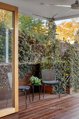 https://images.listonce.com.au/custom/160x/listings/26-howitt-street-northcote-vic-3070/640/01691640_img_13.jpg?zDMJqq9P_30