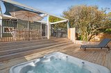 https://images.listonce.com.au/custom/160x/listings/26-hughes-road-sorrento-vic-3943/641/01701641_img_19.jpg?NT6smBB2YNA