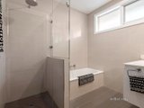https://images.listonce.com.au/custom/160x/listings/26-huntingfield-drive-doncaster-east-vic-3109/071/01718071_img_09.jpg?9eslJaSJOEo
