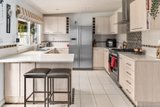 https://images.listonce.com.au/custom/160x/listings/26-johnstone-street-seaford-vic-3198/279/01769279_img_19.jpg?XisRsRMhZy0