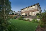 https://images.listonce.com.au/custom/160x/listings/26-larch-crescent-mount-waverley-vic-3149/026/01640026_img_12.jpg?qR4bWKIzqhI