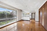 https://images.listonce.com.au/custom/160x/listings/26-lechte-road-mount-waverley-vic-3149/069/01504069_img_05.jpg?EBYhQtG2nH4