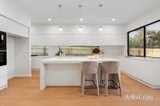https://images.listonce.com.au/custom/160x/listings/26-lechte-road-mount-waverley-vic-3149/865/01970865_img_09.jpg?HQqrnR-tvg4