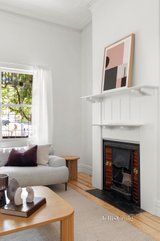 https://images.listonce.com.au/custom/160x/listings/26-leonard-street-northcote-vic-3070/315/01644315_img_08.jpg?D34t0s1X9X8