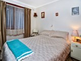 https://images.listonce.com.au/custom/160x/listings/26-longview-avenue-leopold-vic-3224/055/01699055_img_05.jpg?NNtdonB9lXw