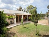 https://images.listonce.com.au/custom/160x/listings/26-lyons-street-newstead-vic-3462/306/00616306_img_13.jpg?chEhUe_uEbU