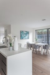 https://images.listonce.com.au/custom/160x/listings/26-macgowan-avenue-glen-huntly-vic-3163/589/00935589_img_07.jpg?NgfXN2ijZ_k