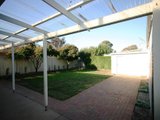 https://images.listonce.com.au/custom/160x/listings/26-manneville-street-wendouree-vic-3355/563/01575563_img_06.jpg?rUZDXnsd5-Y