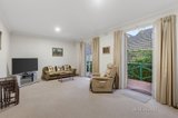 https://images.listonce.com.au/custom/160x/listings/26-marshall-avenue-kew-vic-3101/848/00784848_img_04.jpg?TA_m6pCEKRU