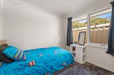 https://images.listonce.com.au/custom/160x/listings/26-masefield-avenue-mooroolbark-vic-3138/001/01735001_img_07.jpg?vKLitnS2vDo