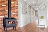https://images.listonce.com.au/custom/160x/listings/26-mcmahons-road-glenlyon-vic-3461/955/01808955_img_05.jpg?LT5_-NKOOKw