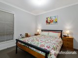 https://images.listonce.com.au/custom/160x/listings/26-norris-circuit-croydon-vic-3136/747/01525747_img_13.jpg?btxjSHclg3A