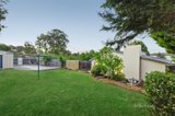 https://images.listonce.com.au/custom/160x/listings/26-parklands-close-donvale-vic-3111/057/01605057_img_16.jpg?0BVyP93vfT4